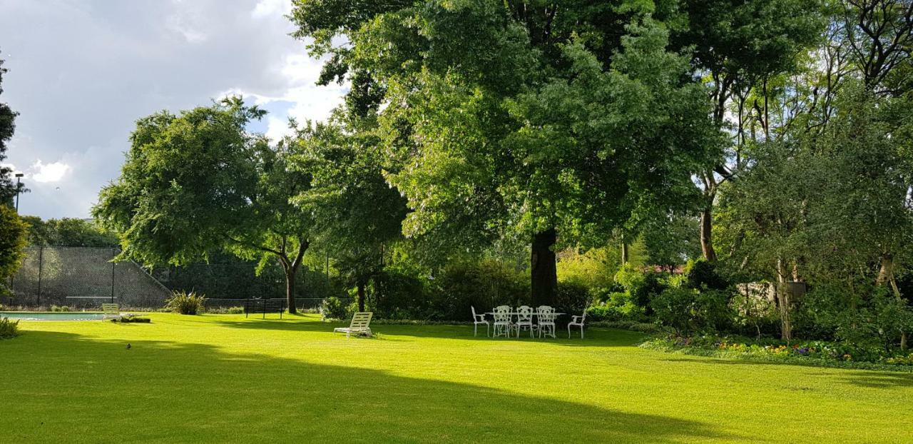 A Peaceful Retreat Bed & Breakfast Sandton Exterior foto